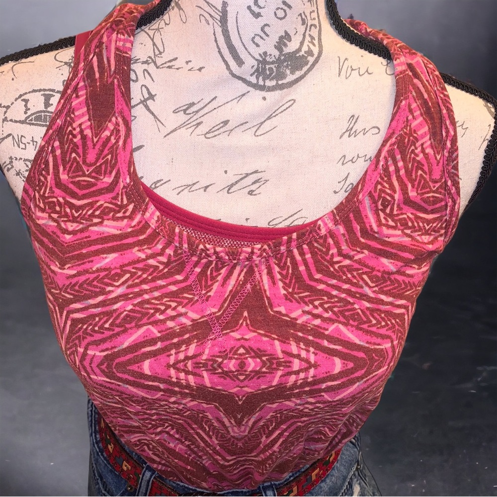 Mossimo Fuchsia Pink Geometric Razor Back Tank Top - Picture 2 of 6